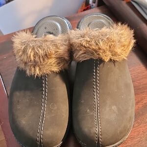 CROCS Black Mules with Brown Fuzzy Trim